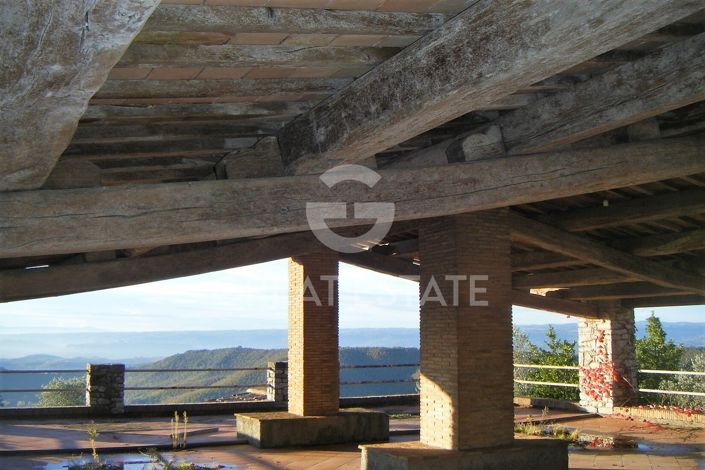 Image No.14-12 Bed Country House for sale