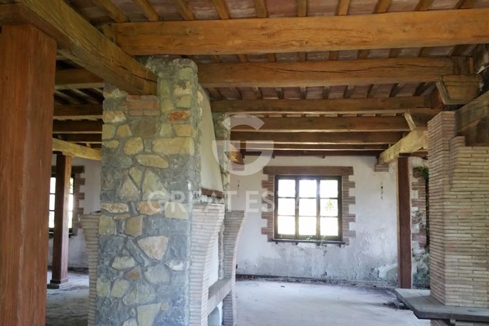 Image No.16-12 Bed Country House for sale