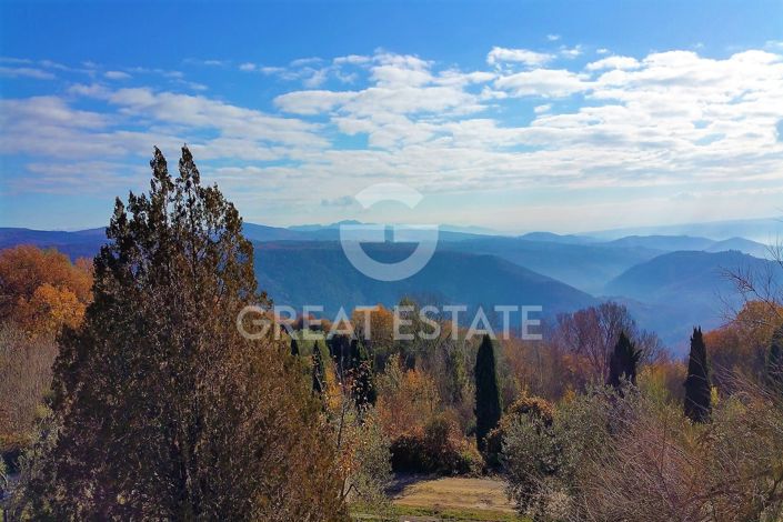 Image No.21-12 Bed Country House for sale