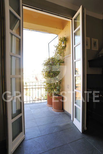 Image No.14-3 Bed Apartment for sale