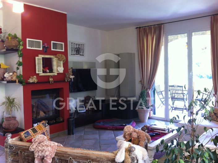 Image No.11-Villa for sale