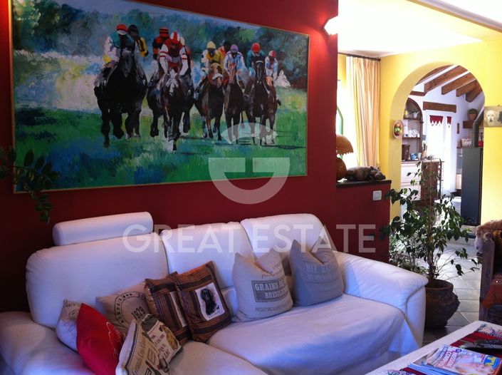 Image No.12-Villa for sale