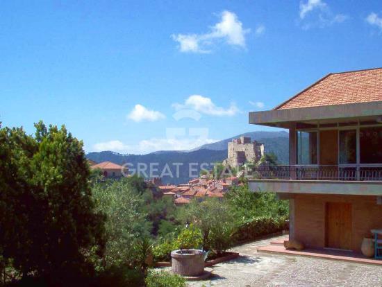 Image No.2-Villa for sale