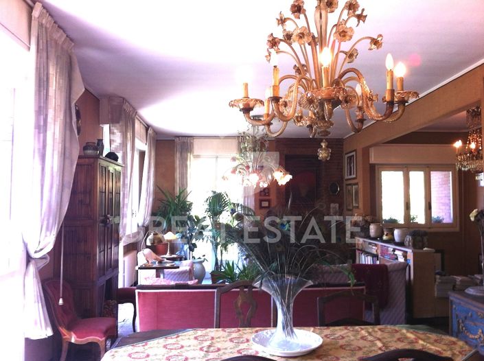 Image No.22-Villa for sale