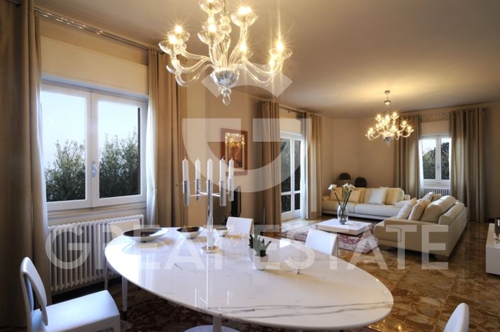 Image No.8-4 Bed Villa for sale