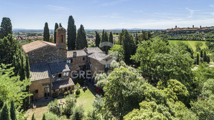 Image No.7-7 Bed Country House for sale