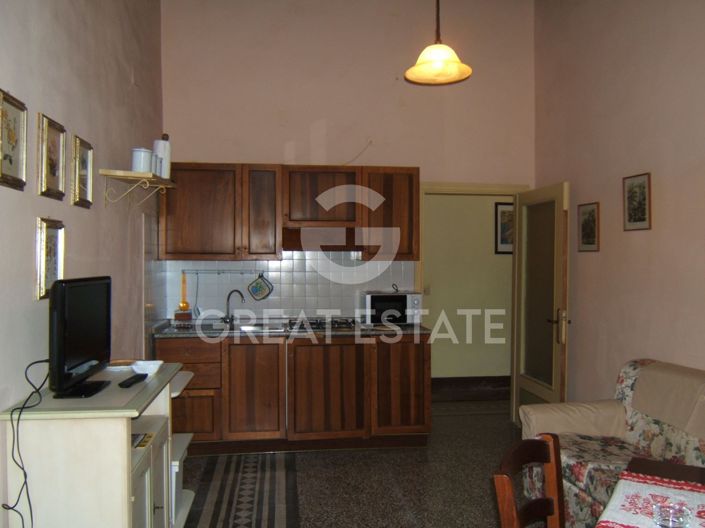 Image No.16-6 Bed Townhouse for sale