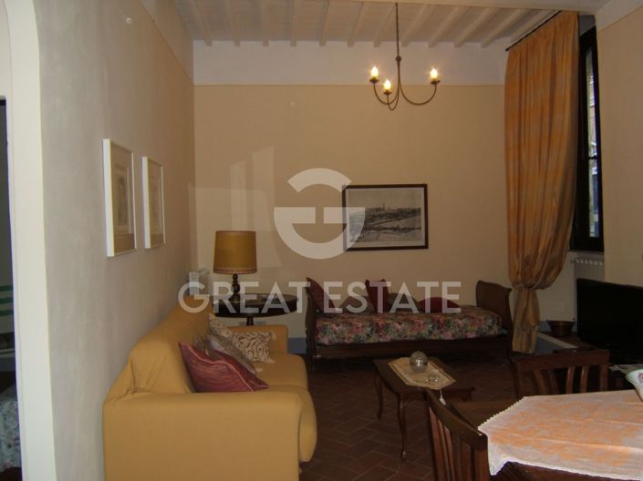 Image No.27-6 Bed Townhouse for sale