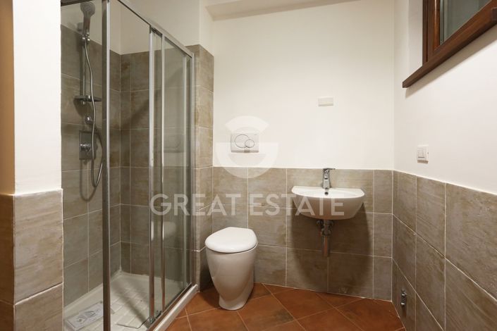 Image No.13-2 Bed Villa for sale