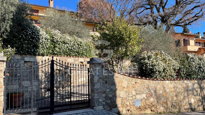 Image No.3-Villa de 2 chambres à vendre à Chiusi