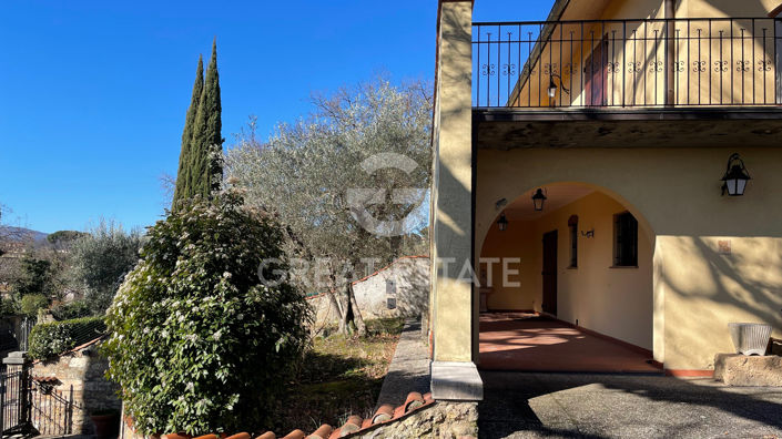 Image No.4-Villa de 2 chambres à vendre à Chiusi