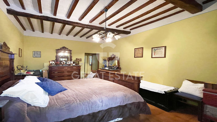 Image No.13-3 Bed Property for sale