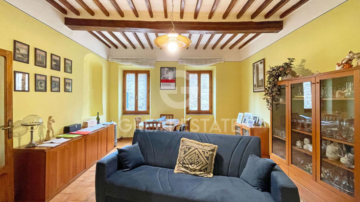 Image No.5-3 Bed Property for sale