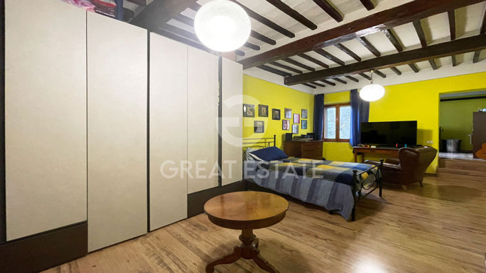 Image No.9-3 Bed Property for sale