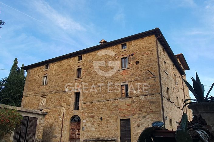 Image No.11-Maison de campagne de 8 chambres à vendre à Città di Castello