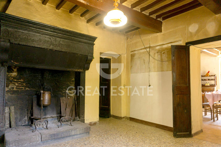 Image No.23-Maison de campagne de 8 chambres à vendre à Città di Castello
