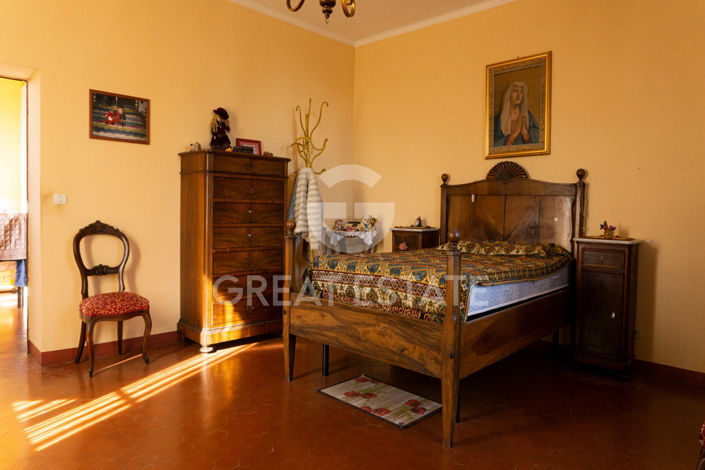 Image No.33-Maison de campagne de 8 chambres à vendre à Città di Castello