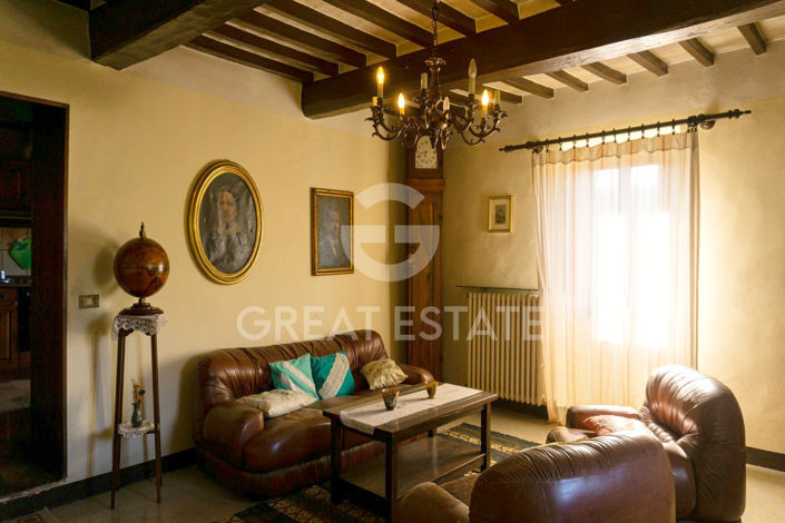 Image No.38-Maison de campagne de 8 chambres à vendre à Città di Castello