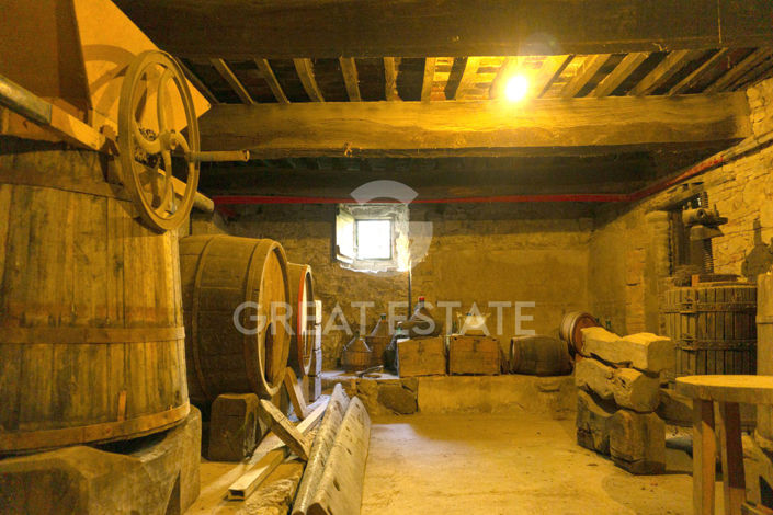 Image No.40-Maison de campagne de 8 chambres à vendre à Città di Castello