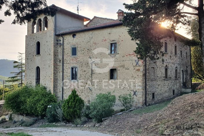 Image No.8-Maison de campagne de 8 chambres à vendre à Città di Castello