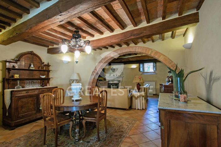 Image No.15-6 Bed Country House for sale