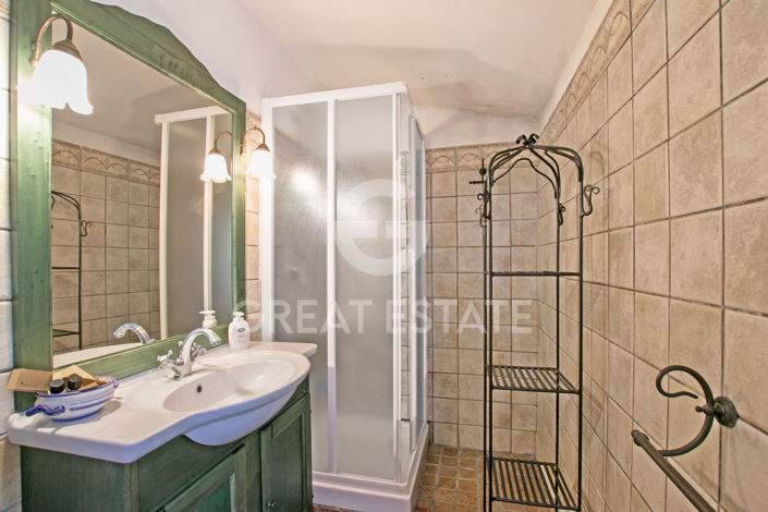 Image No.24-6 Bed Country House for sale