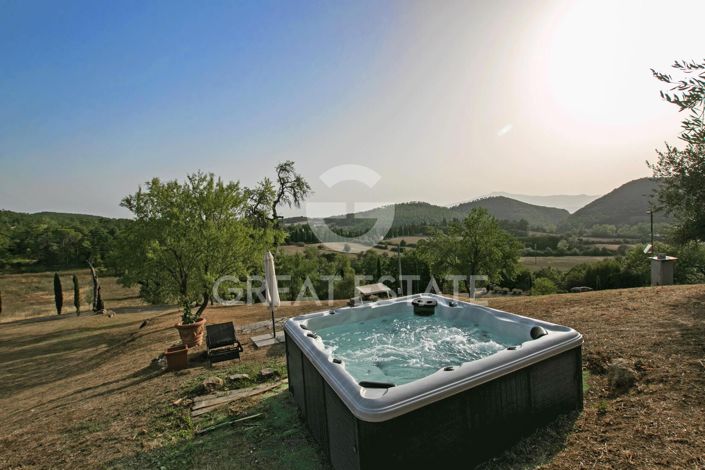 Image No.25-6 Bed Country House for sale