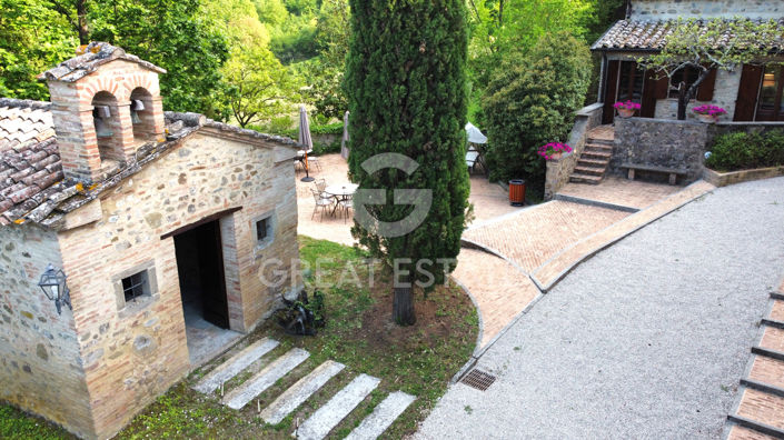 Image No.41-15 Bed Country House for sale