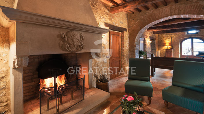 Image No.5-15 Bed Country House for sale