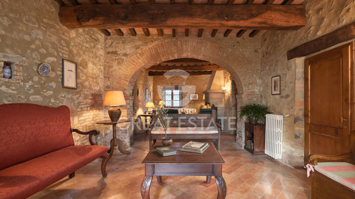 Image No.6-15 Bed Country House for sale