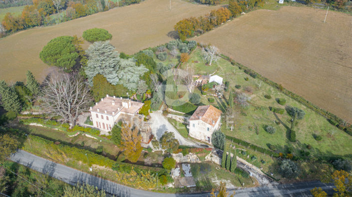 Image No.10-5 Bed Country House for sale