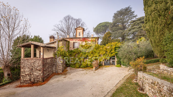 Image No.14-5 Bed Country House for sale