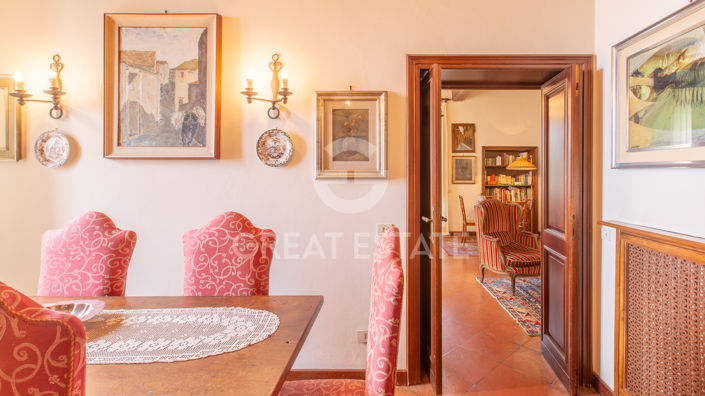 Image No.33-5 Bed Country House for sale