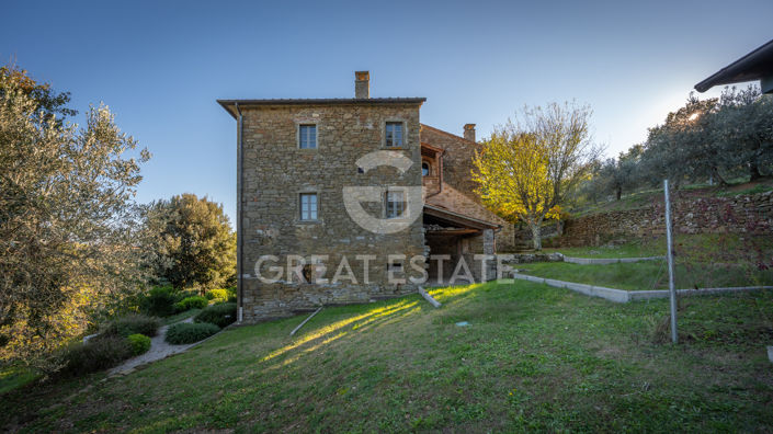 Image No.19-4 Bed Country House for sale