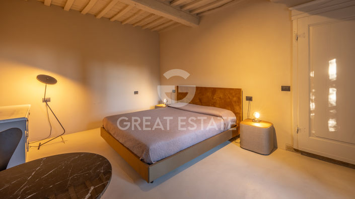 Image No.37-4 Bed Country House for sale