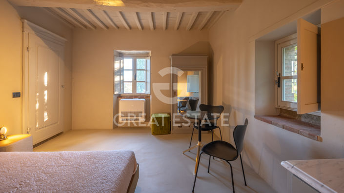 Image No.38-4 Bed Country House for sale