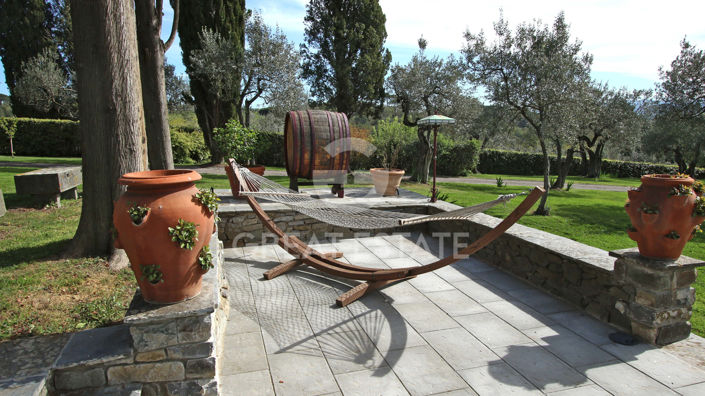 Image No.15-5 Bed Country House for sale