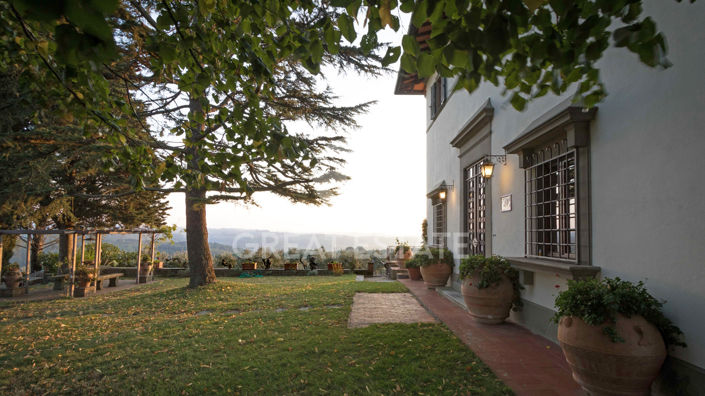 Image No.3-5 Bed Country House for sale