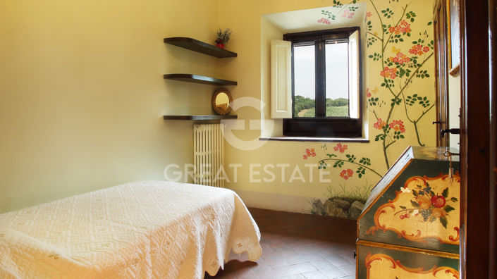 Image No.31-5 Bed Country House for sale