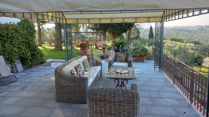 Image No.9-5 Bed Country House for sale