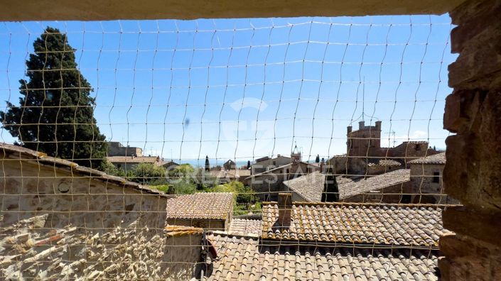 Image No.26-4 Bed Property for sale