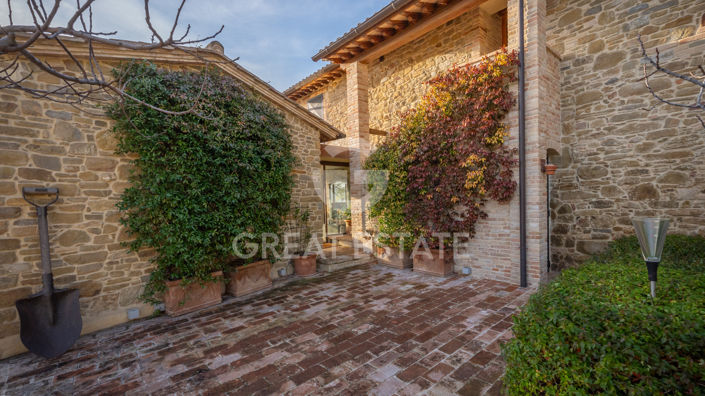 Image No.26-Maison de campagne de 4 chambres à vendre à Cannara