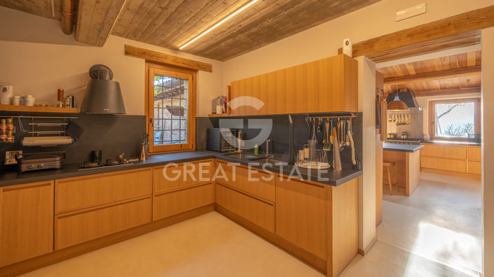 Image No.32-Maison de campagne de 4 chambres à vendre à Cannara