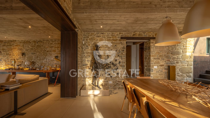 Image No.45-Maison de campagne de 4 chambres à vendre à Cannara