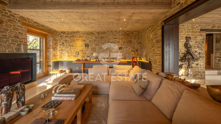 Image No.51-Maison de campagne de 4 chambres à vendre à Cannara