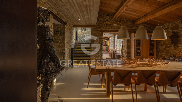 Image No.55-Maison de campagne de 4 chambres à vendre à Cannara