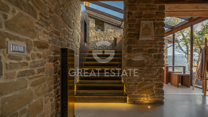 Image No.56-Maison de campagne de 4 chambres à vendre à Cannara