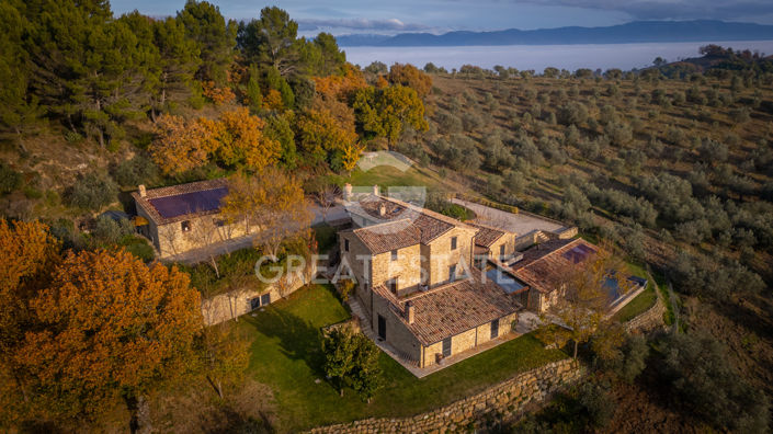 Image No.7-Maison de campagne de 4 chambres à vendre à Cannara