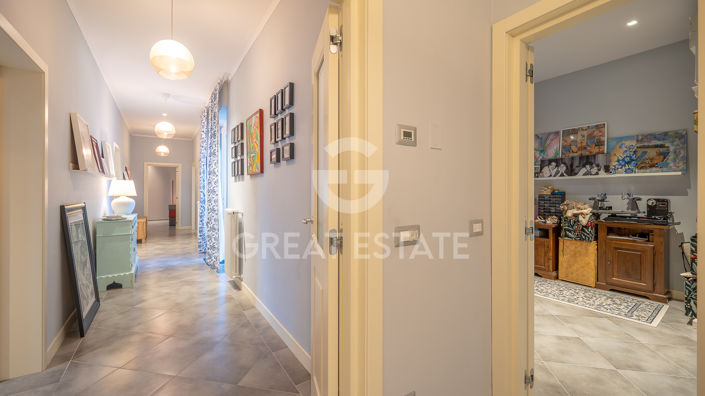 Image No.12-4 Bed Apartment for sale