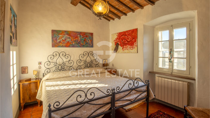 Image No.23-3 Bed Country House for sale